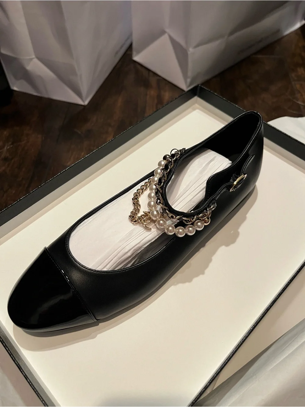 Authentic Chanel Mary Jane with gold CCs and pearls 37.5 $1625.00 NIB - Picture 6 of 9